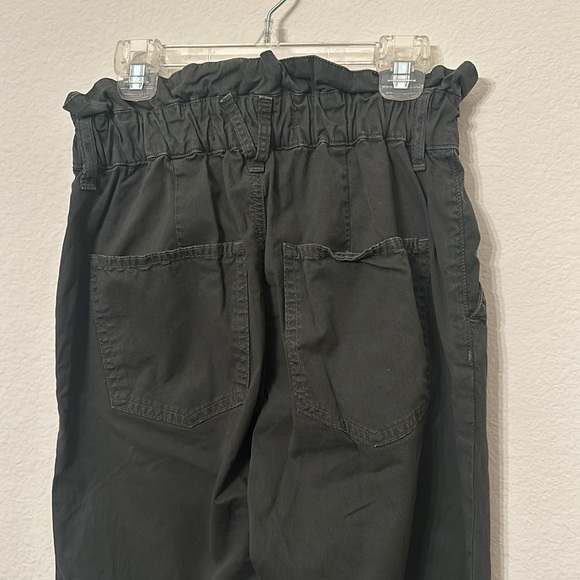 Veronica Beard Tedi Tapered High Rise Button Fly/ Paperbag Jeans in Army Green - Picture 11 of 14